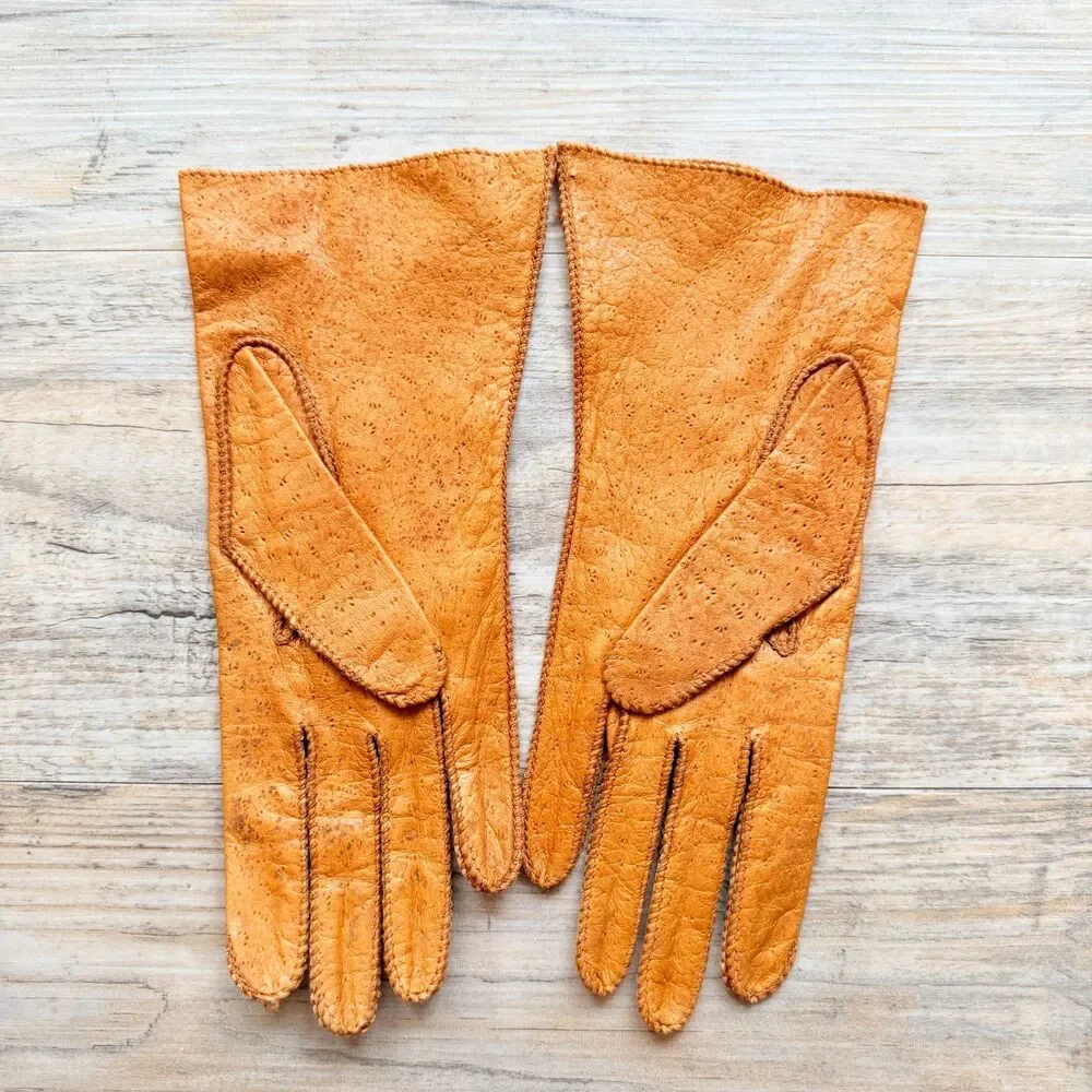 Vintage Peccary Leather Gloves Tan Soft Driving Dress Unlined Classic Pigskin